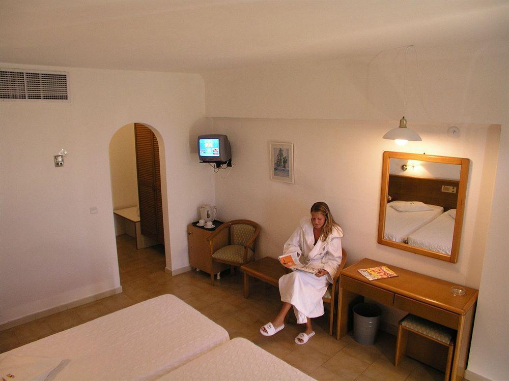Argile Resort Mantzavinata Экстерьер фото