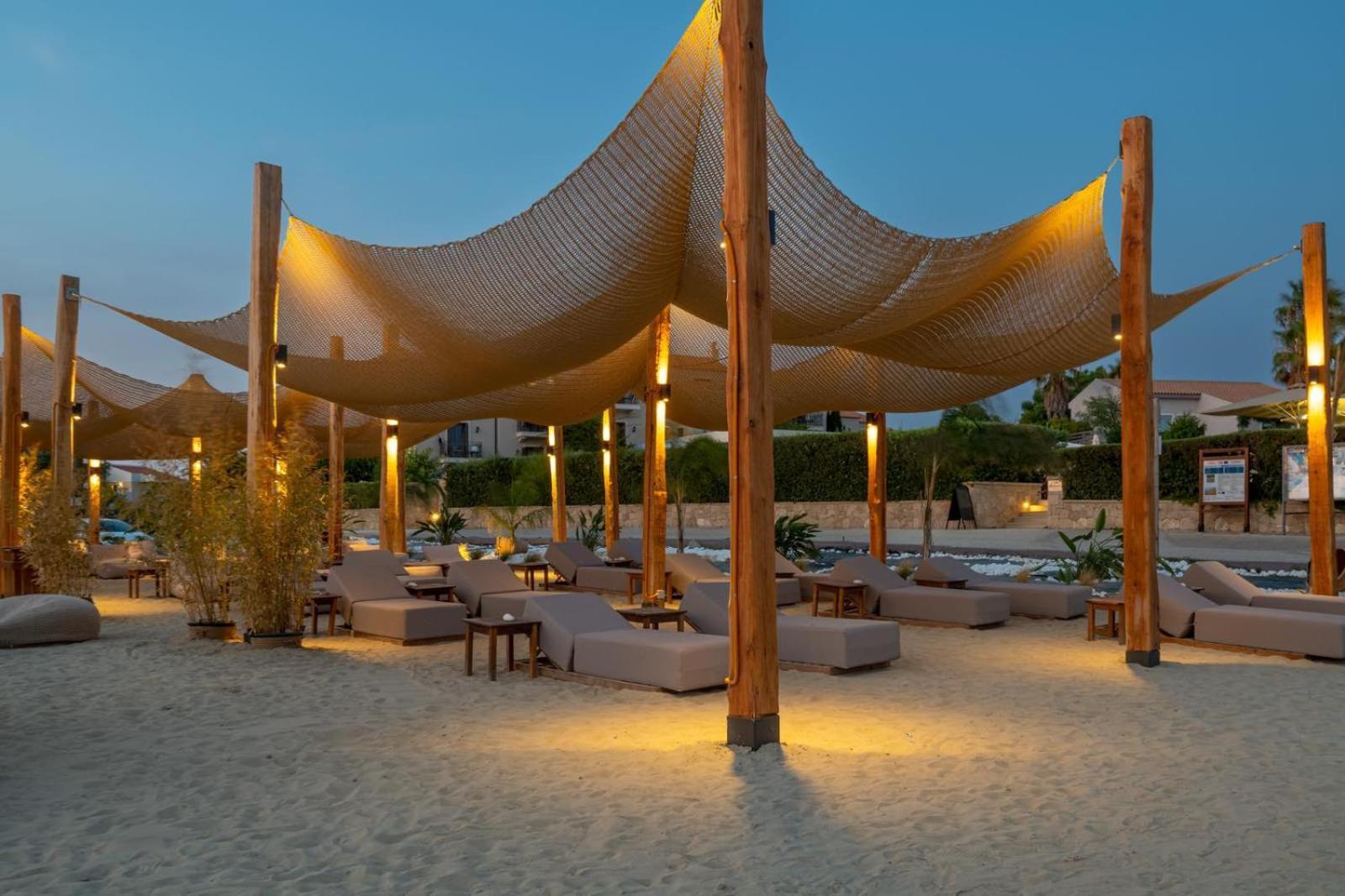 Argile Resort Mantzavinata Экстерьер фото