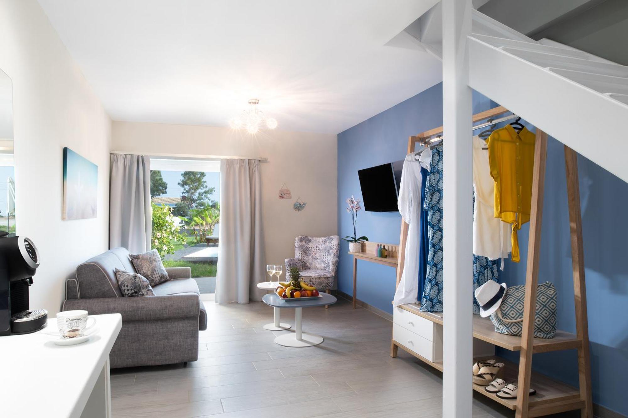 Argile Resort Mantzavinata Экстерьер фото