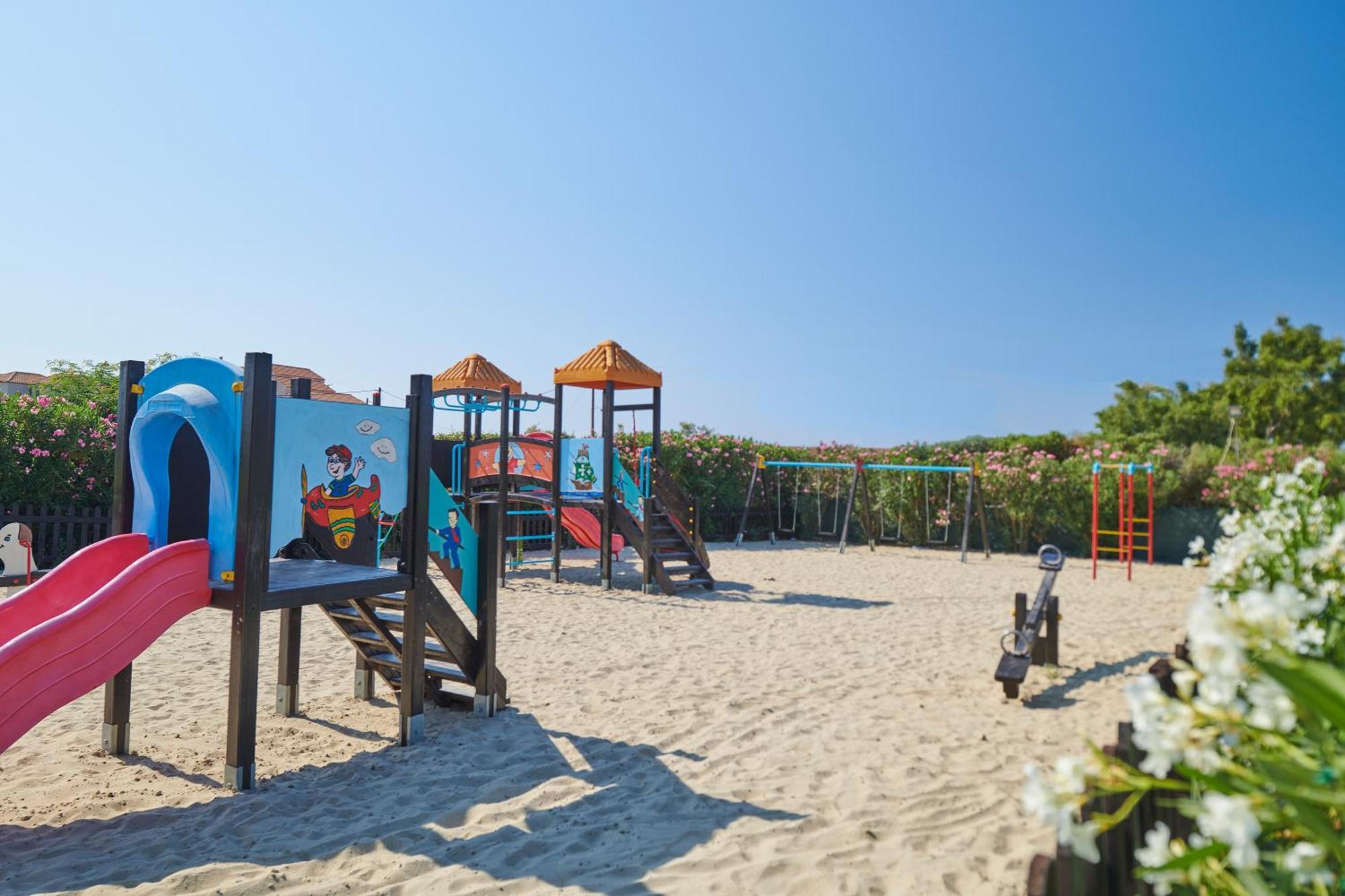 Argile Resort Mantzavinata Экстерьер фото