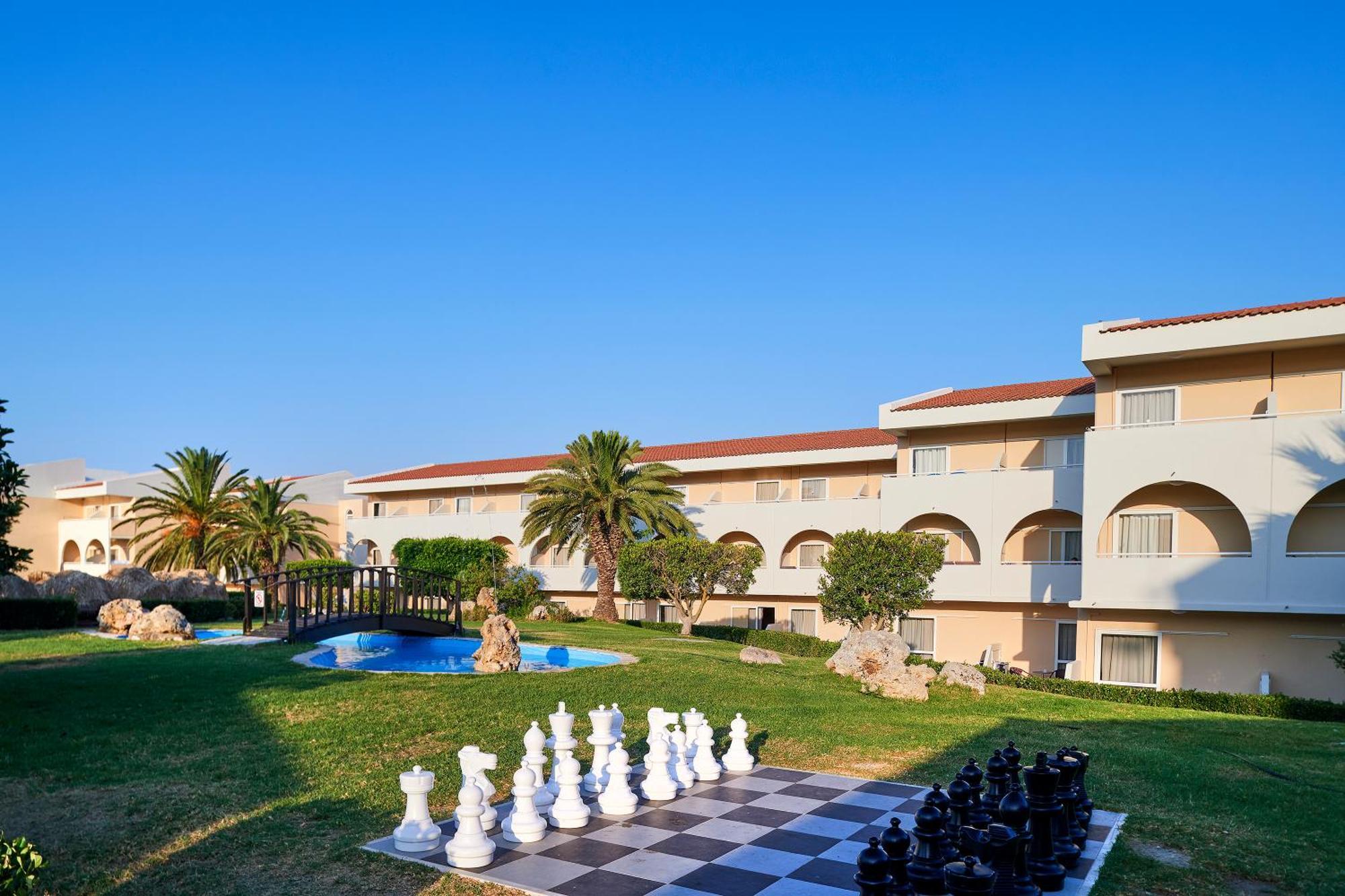 Argile Resort Mantzavinata Экстерьер фото