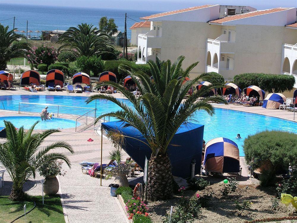Argile Resort Mantzavinata Экстерьер фото